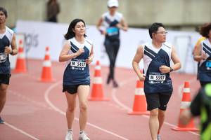 BIB: 5457, 5597
                            <button type="button" onclick="openModal(4571415)" class="btn btn-primary btn-sm float-right btn-popup" data-toggle="modal" data-target=".modal-high-quality">
                        <i class="fas fa-shopping-cart"></i> Add to Cart
                    </button>
                                            <button type="button" onclick="isThisMe(4571415, true)" class="btn btn-success btn-sm float-right btn-popup btn-isme hidden" data-toggle="tooltip" data-placement="bottom" title="นี่คือรูปของคุณใช่ไหม คลิกที่นี่เพื่อเอาเข้าอัลบั้ม">
                        <i class="fas fa-plus"></i> Add to album
                    </button>
                    <button type="button" onclick="isThisMe(4571415, false)" class="btn btn-warning btn-sm float-right btn-popup btn-isnotme hidden">
                        <i class="fas fa-ban"></i> Remove from album
                    </button>