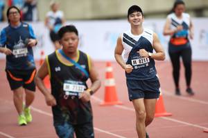 BIB: 8211, 7133
                            <button type="button" onclick="openModal(4576784)" class="btn btn-primary btn-sm float-right btn-popup" data-toggle="modal" data-target=".modal-high-quality">
                        <i class="fas fa-shopping-cart"></i> Add to Cart
                    </button>
                                            <button type="button" onclick="isThisMe(4576784, true)" class="btn btn-success btn-sm float-right btn-popup btn-isme hidden" data-toggle="tooltip" data-placement="bottom" title="นี่คือรูปของคุณใช่ไหม คลิกที่นี่เพื่อเอาเข้าอัลบั้ม">
                        <i class="fas fa-plus"></i> Add to album
                    </button>
                    <button type="button" onclick="isThisMe(4576784, false)" class="btn btn-warning btn-sm float-right btn-popup btn-isnotme hidden">
                        <i class="fas fa-ban"></i> Remove from album
                    </button>