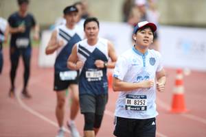 BIB: 8252
                            <button type="button" onclick="openModal(4571303)" class="btn btn-primary btn-sm float-right btn-popup" data-toggle="modal" data-target=".modal-high-quality">
                        <i class="fas fa-shopping-cart"></i> Add to Cart
                    </button>
                                            <button type="button" onclick="isThisMe(4571303, true)" class="btn btn-success btn-sm float-right btn-popup btn-isme hidden" data-toggle="tooltip" data-placement="bottom" title="นี่คือรูปของคุณใช่ไหม คลิกที่นี่เพื่อเอาเข้าอัลบั้ม">
                        <i class="fas fa-plus"></i> Add to album
                    </button>
                    <button type="button" onclick="isThisMe(4571303, false)" class="btn btn-warning btn-sm float-right btn-popup btn-isnotme hidden">
                        <i class="fas fa-ban"></i> Remove from album
                    </button>