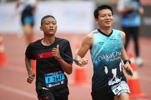 BIB: 2647, 5159
                            <button type="button" onclick="openModal(4576911)" class="btn btn-primary btn-sm float-right btn-popup" data-toggle="modal" data-target=".modal-high-quality">
                        <i class="fas fa-shopping-cart"></i> Add to Cart
                    </button>
                                            <button type="button" onclick="isThisMe(4576911, true)" class="btn btn-success btn-sm float-right btn-popup btn-isme hidden" data-toggle="tooltip" data-placement="bottom" title="นี่คือรูปของคุณใช่ไหม คลิกที่นี่เพื่อเอาเข้าอัลบั้ม">
                        <i class="fas fa-plus"></i> Add to album
                    </button>
                    <button type="button" onclick="isThisMe(4576911, false)" class="btn btn-warning btn-sm float-right btn-popup btn-isnotme hidden">
                        <i class="fas fa-ban"></i> Remove from album
                    </button>