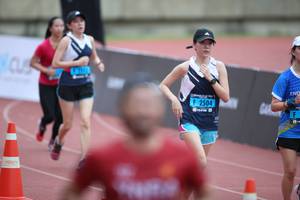 BIB: 2504
                            <button type="button" onclick="openModal(4569553)" class="btn btn-primary btn-sm float-right btn-popup" data-toggle="modal" data-target=".modal-high-quality">
                        <i class="fas fa-shopping-cart"></i> Add to Cart
                    </button>
                                            <button type="button" onclick="isThisMe(4569553, true)" class="btn btn-success btn-sm float-right btn-popup btn-isme hidden" data-toggle="tooltip" data-placement="bottom" title="นี่คือรูปของคุณใช่ไหม คลิกที่นี่เพื่อเอาเข้าอัลบั้ม">
                        <i class="fas fa-plus"></i> Add to album
                    </button>
                    <button type="button" onclick="isThisMe(4569553, false)" class="btn btn-warning btn-sm float-right btn-popup btn-isnotme hidden">
                        <i class="fas fa-ban"></i> Remove from album
                    </button>