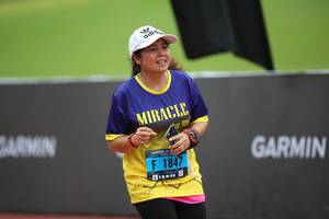 BIB: 1847
                            <button type="button" onclick="openModal(4577335)" class="btn btn-primary btn-sm float-right btn-popup" data-toggle="modal" data-target=".modal-high-quality">
                        <i class="fas fa-shopping-cart"></i> Add to Cart
                    </button>
                                            <button type="button" onclick="isThisMe(4577335, true)" class="btn btn-success btn-sm float-right btn-popup btn-isme hidden" data-toggle="tooltip" data-placement="bottom" title="นี่คือรูปของคุณใช่ไหม คลิกที่นี่เพื่อเอาเข้าอัลบั้ม">
                        <i class="fas fa-plus"></i> Add to album
                    </button>
                    <button type="button" onclick="isThisMe(4577335, false)" class="btn btn-warning btn-sm float-right btn-popup btn-isnotme hidden">
                        <i class="fas fa-ban"></i> Remove from album
                    </button>