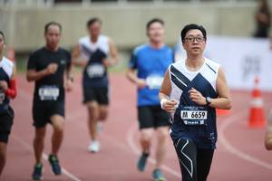 BIB: 6659
                            <button type="button" onclick="openModal(4568870)" class="btn btn-primary btn-sm float-right btn-popup" data-toggle="modal" data-target=".modal-high-quality">
                        <i class="fas fa-shopping-cart"></i> Add to Cart
                    </button>
                                            <button type="button" onclick="isThisMe(4568870, true)" class="btn btn-success btn-sm float-right btn-popup btn-isme hidden" data-toggle="tooltip" data-placement="bottom" title="นี่คือรูปของคุณใช่ไหม คลิกที่นี่เพื่อเอาเข้าอัลบั้ม">
                        <i class="fas fa-plus"></i> Add to album
                    </button>
                    <button type="button" onclick="isThisMe(4568870, false)" class="btn btn-warning btn-sm float-right btn-popup btn-isnotme hidden">
                        <i class="fas fa-ban"></i> Remove from album
                    </button>