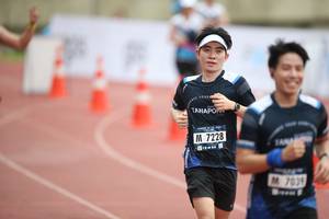 BIB: 7228, 703
                            <button type="button" onclick="openModal(4570460)" class="btn btn-primary btn-sm float-right btn-popup" data-toggle="modal" data-target=".modal-high-quality">
                        <i class="fas fa-shopping-cart"></i> Add to Cart
                    </button>
                                            <button type="button" onclick="isThisMe(4570460, true)" class="btn btn-success btn-sm float-right btn-popup btn-isme hidden" data-toggle="tooltip" data-placement="bottom" title="นี่คือรูปของคุณใช่ไหม คลิกที่นี่เพื่อเอาเข้าอัลบั้ม">
                        <i class="fas fa-plus"></i> Add to album
                    </button>
                    <button type="button" onclick="isThisMe(4570460, false)" class="btn btn-warning btn-sm float-right btn-popup btn-isnotme hidden">
                        <i class="fas fa-ban"></i> Remove from album
                    </button>