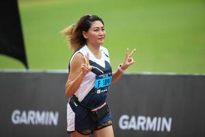 BIB: 1891
                            <button type="button" onclick="openModal(4577387)" class="btn btn-primary btn-sm float-right btn-popup" data-toggle="modal" data-target=".modal-high-quality">
                        <i class="fas fa-shopping-cart"></i> Add to Cart
                    </button>
                                            <button type="button" onclick="isThisMe(4577387, true)" class="btn btn-success btn-sm float-right btn-popup btn-isme hidden" data-toggle="tooltip" data-placement="bottom" title="นี่คือรูปของคุณใช่ไหม คลิกที่นี่เพื่อเอาเข้าอัลบั้ม">
                        <i class="fas fa-plus"></i> Add to album
                    </button>
                    <button type="button" onclick="isThisMe(4577387, false)" class="btn btn-warning btn-sm float-right btn-popup btn-isnotme hidden">
                        <i class="fas fa-ban"></i> Remove from album
                    </button>