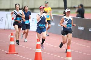 BIB: 2228, 1982
                            <button type="button" onclick="openModal(4573952)" class="btn btn-primary btn-sm float-right btn-popup" data-toggle="modal" data-target=".modal-high-quality">
                        <i class="fas fa-shopping-cart"></i> Add to Cart
                    </button>
                                            <button type="button" onclick="isThisMe(4573952, true)" class="btn btn-success btn-sm float-right btn-popup btn-isme hidden" data-toggle="tooltip" data-placement="bottom" title="นี่คือรูปของคุณใช่ไหม คลิกที่นี่เพื่อเอาเข้าอัลบั้ม">
                        <i class="fas fa-plus"></i> Add to album
                    </button>
                    <button type="button" onclick="isThisMe(4573952, false)" class="btn btn-warning btn-sm float-right btn-popup btn-isnotme hidden">
                        <i class="fas fa-ban"></i> Remove from album
                    </button>