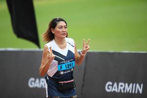 BIB: 1891
                            <button type="button" onclick="openModal(4577383)" class="btn btn-primary btn-sm float-right btn-popup" data-toggle="modal" data-target=".modal-high-quality">
                        <i class="fas fa-shopping-cart"></i> Add to Cart
                    </button>
                                            <button type="button" onclick="isThisMe(4577383, true)" class="btn btn-success btn-sm float-right btn-popup btn-isme hidden" data-toggle="tooltip" data-placement="bottom" title="นี่คือรูปของคุณใช่ไหม คลิกที่นี่เพื่อเอาเข้าอัลบั้ม">
                        <i class="fas fa-plus"></i> Add to album
                    </button>
                    <button type="button" onclick="isThisMe(4577383, false)" class="btn btn-warning btn-sm float-right btn-popup btn-isnotme hidden">
                        <i class="fas fa-ban"></i> Remove from album
                    </button>