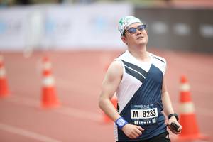 BIB: 8283
                            <button type="button" onclick="openModal(4577116)" class="btn btn-primary btn-sm float-right btn-popup" data-toggle="modal" data-target=".modal-high-quality">
                        <i class="fas fa-shopping-cart"></i> Add to Cart
                    </button>
                                            <button type="button" onclick="isThisMe(4577116, true)" class="btn btn-success btn-sm float-right btn-popup btn-isme hidden" data-toggle="tooltip" data-placement="bottom" title="นี่คือรูปของคุณใช่ไหม คลิกที่นี่เพื่อเอาเข้าอัลบั้ม">
                        <i class="fas fa-plus"></i> Add to album
                    </button>
                    <button type="button" onclick="isThisMe(4577116, false)" class="btn btn-warning btn-sm float-right btn-popup btn-isnotme hidden">
                        <i class="fas fa-ban"></i> Remove from album
                    </button>