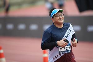 BIB: 5029
                            <button type="button" onclick="openModal(4576971)" class="btn btn-primary btn-sm float-right btn-popup" data-toggle="modal" data-target=".modal-high-quality">
                        <i class="fas fa-shopping-cart"></i> Add to Cart
                    </button>
                                            <button type="button" onclick="isThisMe(4576971, true)" class="btn btn-success btn-sm float-right btn-popup btn-isme hidden" data-toggle="tooltip" data-placement="bottom" title="นี่คือรูปของคุณใช่ไหม คลิกที่นี่เพื่อเอาเข้าอัลบั้ม">
                        <i class="fas fa-plus"></i> Add to album
                    </button>
                    <button type="button" onclick="isThisMe(4576971, false)" class="btn btn-warning btn-sm float-right btn-popup btn-isnotme hidden">
                        <i class="fas fa-ban"></i> Remove from album
                    </button>