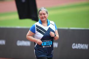 BIB: 2072
                            <button type="button" onclick="openModal(4577624)" class="btn btn-primary btn-sm float-right btn-popup" data-toggle="modal" data-target=".modal-high-quality">
                        <i class="fas fa-shopping-cart"></i> Add to Cart
                    </button>
                                            <button type="button" onclick="isThisMe(4577624, true)" class="btn btn-success btn-sm float-right btn-popup btn-isme hidden" data-toggle="tooltip" data-placement="bottom" title="นี่คือรูปของคุณใช่ไหม คลิกที่นี่เพื่อเอาเข้าอัลบั้ม">
                        <i class="fas fa-plus"></i> Add to album
                    </button>
                    <button type="button" onclick="isThisMe(4577624, false)" class="btn btn-warning btn-sm float-right btn-popup btn-isnotme hidden">
                        <i class="fas fa-ban"></i> Remove from album
                    </button>