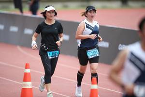 BIB: 1033, 2484
                            <button type="button" onclick="openModal(4573431)" class="btn btn-primary btn-sm float-right btn-popup" data-toggle="modal" data-target=".modal-high-quality">
                        <i class="fas fa-shopping-cart"></i> Add to Cart
                    </button>
                                            <button type="button" onclick="isThisMe(4573431, true)" class="btn btn-success btn-sm float-right btn-popup btn-isme hidden" data-toggle="tooltip" data-placement="bottom" title="นี่คือรูปของคุณใช่ไหม คลิกที่นี่เพื่อเอาเข้าอัลบั้ม">
                        <i class="fas fa-plus"></i> Add to album
                    </button>
                    <button type="button" onclick="isThisMe(4573431, false)" class="btn btn-warning btn-sm float-right btn-popup btn-isnotme hidden">
                        <i class="fas fa-ban"></i> Remove from album
                    </button>