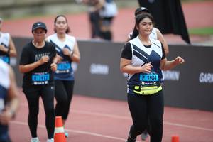 BIB: 1984, 1912
                            <button type="button" onclick="openModal(4576732)" class="btn btn-primary btn-sm float-right btn-popup" data-toggle="modal" data-target=".modal-high-quality">
                        <i class="fas fa-shopping-cart"></i> Add to Cart
                    </button>
                                            <button type="button" onclick="isThisMe(4576732, true)" class="btn btn-success btn-sm float-right btn-popup btn-isme hidden" data-toggle="tooltip" data-placement="bottom" title="นี่คือรูปของคุณใช่ไหม คลิกที่นี่เพื่อเอาเข้าอัลบั้ม">
                        <i class="fas fa-plus"></i> Add to album
                    </button>
                    <button type="button" onclick="isThisMe(4576732, false)" class="btn btn-warning btn-sm float-right btn-popup btn-isnotme hidden">
                        <i class="fas fa-ban"></i> Remove from album
                    </button>