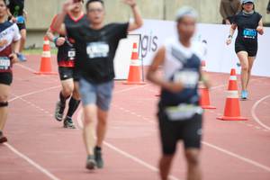 BIB: 110
                            <button type="button" onclick="openModal(4573548)" class="btn btn-primary btn-sm float-right btn-popup" data-toggle="modal" data-target=".modal-high-quality">
                        <i class="fas fa-shopping-cart"></i> Add to Cart
                    </button>
                                            <button type="button" onclick="isThisMe(4573548, true)" class="btn btn-success btn-sm float-right btn-popup btn-isme hidden" data-toggle="tooltip" data-placement="bottom" title="นี่คือรูปของคุณใช่ไหม คลิกที่นี่เพื่อเอาเข้าอัลบั้ม">
                        <i class="fas fa-plus"></i> Add to album
                    </button>
                    <button type="button" onclick="isThisMe(4573548, false)" class="btn btn-warning btn-sm float-right btn-popup btn-isnotme hidden">
                        <i class="fas fa-ban"></i> Remove from album
                    </button>