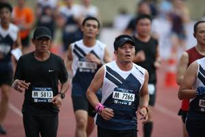 BIB: 7266, 5813
                            <button type="button" onclick="openModal(4567275)" class="btn btn-primary btn-sm float-right btn-popup" data-toggle="modal" data-target=".modal-high-quality">
                        <i class="fas fa-shopping-cart"></i> Add to Cart
                    </button>
                                            <button type="button" onclick="isThisMe(4567275, true)" class="btn btn-success btn-sm float-right btn-popup btn-isme hidden" data-toggle="tooltip" data-placement="bottom" title="นี่คือรูปของคุณใช่ไหม คลิกที่นี่เพื่อเอาเข้าอัลบั้ม">
                        <i class="fas fa-plus"></i> Add to album
                    </button>
                    <button type="button" onclick="isThisMe(4567275, false)" class="btn btn-warning btn-sm float-right btn-popup btn-isnotme hidden">
                        <i class="fas fa-ban"></i> Remove from album
                    </button>