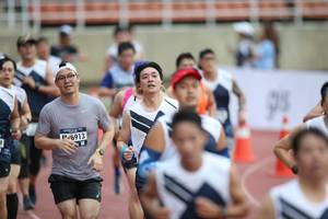 BIB: 6913
                            <button type="button" onclick="openModal(4567194)" class="btn btn-primary btn-sm float-right btn-popup" data-toggle="modal" data-target=".modal-high-quality">
                        <i class="fas fa-shopping-cart"></i> Add to Cart
                    </button>
                                            <button type="button" onclick="isThisMe(4567194, true)" class="btn btn-success btn-sm float-right btn-popup btn-isme hidden" data-toggle="tooltip" data-placement="bottom" title="นี่คือรูปของคุณใช่ไหม คลิกที่นี่เพื่อเอาเข้าอัลบั้ม">
                        <i class="fas fa-plus"></i> Add to album
                    </button>
                    <button type="button" onclick="isThisMe(4567194, false)" class="btn btn-warning btn-sm float-right btn-popup btn-isnotme hidden">
                        <i class="fas fa-ban"></i> Remove from album
                    </button>