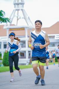 BIB: 8150
                            <button type="button" onclick="openModal(4685839)" class="btn btn-primary btn-sm float-right btn-popup" data-toggle="modal" data-target=".modal-high-quality">
                        <i class="fas fa-shopping-cart"></i> Add to Cart
                    </button>
                                            <button type="button" onclick="isThisMe(4685839, true)" class="btn btn-success btn-sm float-right btn-popup btn-isme hidden" data-toggle="tooltip" data-placement="bottom" title="นี่คือรูปของคุณใช่ไหม คลิกที่นี่เพื่อเอาเข้าอัลบั้ม">
                        <i class="fas fa-plus"></i> Add to album
                    </button>
                    <button type="button" onclick="isThisMe(4685839, false)" class="btn btn-warning btn-sm float-right btn-popup btn-isnotme hidden">
                        <i class="fas fa-ban"></i> Remove from album
                    </button>