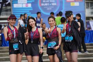 BIB: 2555, 2622
                            <button type="button" onclick="openModal(4628065)" class="btn btn-primary btn-sm float-right btn-popup" data-toggle="modal" data-target=".modal-high-quality">
                        <i class="fas fa-shopping-cart"></i> Add to Cart
                    </button>
                                            <button type="button" onclick="isThisMe(4628065, true)" class="btn btn-success btn-sm float-right btn-popup btn-isme hidden" data-toggle="tooltip" data-placement="bottom" title="นี่คือรูปของคุณใช่ไหม คลิกที่นี่เพื่อเอาเข้าอัลบั้ม">
                        <i class="fas fa-plus"></i> Add to album
                    </button>
                    <button type="button" onclick="isThisMe(4628065, false)" class="btn btn-warning btn-sm float-right btn-popup btn-isnotme hidden">
                        <i class="fas fa-ban"></i> Remove from album
                    </button>