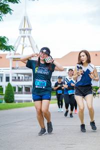 BIB: 111, 1838
                            <button type="button" onclick="openModal(4685333)" class="btn btn-primary btn-sm float-right btn-popup" data-toggle="modal" data-target=".modal-high-quality">
                        <i class="fas fa-shopping-cart"></i> Add to Cart
                    </button>
                                            <button type="button" onclick="isThisMe(4685333, true)" class="btn btn-success btn-sm float-right btn-popup btn-isme hidden" data-toggle="tooltip" data-placement="bottom" title="นี่คือรูปของคุณใช่ไหม คลิกที่นี่เพื่อเอาเข้าอัลบั้ม">
                        <i class="fas fa-plus"></i> Add to album
                    </button>
                    <button type="button" onclick="isThisMe(4685333, false)" class="btn btn-warning btn-sm float-right btn-popup btn-isnotme hidden">
                        <i class="fas fa-ban"></i> Remove from album
                    </button>