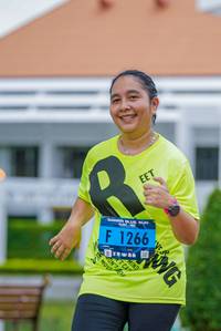 BIB: 1266
                            <button type="button" onclick="openModal(4685569)" class="btn btn-primary btn-sm float-right btn-popup" data-toggle="modal" data-target=".modal-high-quality">
                        <i class="fas fa-shopping-cart"></i> Add to Cart
                    </button>
                                            <button type="button" onclick="isThisMe(4685569, true)" class="btn btn-success btn-sm float-right btn-popup btn-isme hidden" data-toggle="tooltip" data-placement="bottom" title="นี่คือรูปของคุณใช่ไหม คลิกที่นี่เพื่อเอาเข้าอัลบั้ม">
                        <i class="fas fa-plus"></i> Add to album
                    </button>
                    <button type="button" onclick="isThisMe(4685569, false)" class="btn btn-warning btn-sm float-right btn-popup btn-isnotme hidden">
                        <i class="fas fa-ban"></i> Remove from album
                    </button>