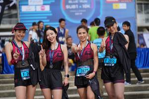 BIB: 2555, 2622
                            <button type="button" onclick="openModal(4628071)" class="btn btn-primary btn-sm float-right btn-popup" data-toggle="modal" data-target=".modal-high-quality">
                        <i class="fas fa-shopping-cart"></i> Add to Cart
                    </button>
                                            <button type="button" onclick="isThisMe(4628071, true)" class="btn btn-success btn-sm float-right btn-popup btn-isme hidden" data-toggle="tooltip" data-placement="bottom" title="นี่คือรูปของคุณใช่ไหม คลิกที่นี่เพื่อเอาเข้าอัลบั้ม">
                        <i class="fas fa-plus"></i> Add to album
                    </button>
                    <button type="button" onclick="isThisMe(4628071, false)" class="btn btn-warning btn-sm float-right btn-popup btn-isnotme hidden">
                        <i class="fas fa-ban"></i> Remove from album
                    </button>