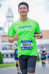 BIB: 8044
                            <button type="button" onclick="openModal(4686210)" class="btn btn-primary btn-sm float-right btn-popup" data-toggle="modal" data-target=".modal-high-quality">
                        <i class="fas fa-shopping-cart"></i> Add to Cart
                    </button>
                                            <button type="button" onclick="isThisMe(4686210, true)" class="btn btn-success btn-sm float-right btn-popup btn-isme hidden" data-toggle="tooltip" data-placement="bottom" title="นี่คือรูปของคุณใช่ไหม คลิกที่นี่เพื่อเอาเข้าอัลบั้ม">
                        <i class="fas fa-plus"></i> Add to album
                    </button>
                    <button type="button" onclick="isThisMe(4686210, false)" class="btn btn-warning btn-sm float-right btn-popup btn-isnotme hidden">
                        <i class="fas fa-ban"></i> Remove from album
                    </button>