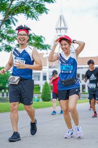 BIB: 7010, 1865
                            <button type="button" onclick="openModal(4686678)" class="btn btn-primary btn-sm float-right btn-popup" data-toggle="modal" data-target=".modal-high-quality">
                        <i class="fas fa-shopping-cart"></i> Add to Cart
                    </button>
                                            <button type="button" onclick="isThisMe(4686678, true)" class="btn btn-success btn-sm float-right btn-popup btn-isme hidden" data-toggle="tooltip" data-placement="bottom" title="นี่คือรูปของคุณใช่ไหม คลิกที่นี่เพื่อเอาเข้าอัลบั้ม">
                        <i class="fas fa-plus"></i> Add to album
                    </button>
                    <button type="button" onclick="isThisMe(4686678, false)" class="btn btn-warning btn-sm float-right btn-popup btn-isnotme hidden">
                        <i class="fas fa-ban"></i> Remove from album
                    </button>