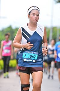 BIB: 1062
                            <button type="button" onclick="openModal(4699735)" class="btn btn-primary btn-sm float-right btn-popup" data-toggle="modal" data-target=".modal-high-quality">
                        <i class="fas fa-shopping-cart"></i> Add to Cart
                    </button>
                                            <button type="button" onclick="isThisMe(4699735, true)" class="btn btn-success btn-sm float-right btn-popup btn-isme hidden" data-toggle="tooltip" data-placement="bottom" title="นี่คือรูปของคุณใช่ไหม คลิกที่นี่เพื่อเอาเข้าอัลบั้ม">
                        <i class="fas fa-plus"></i> Add to album
                    </button>
                    <button type="button" onclick="isThisMe(4699735, false)" class="btn btn-warning btn-sm float-right btn-popup btn-isnotme hidden">
                        <i class="fas fa-ban"></i> Remove from album
                    </button>