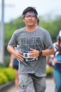 BIB: 
                            <button type="button" onclick="openModal(4700036)" class="btn btn-primary btn-sm float-right btn-popup" data-toggle="modal" data-target=".modal-high-quality">
                        <i class="fas fa-shopping-cart"></i> Add to Cart
                    </button>
                                            <button type="button" onclick="isThisMe(4700036, true)" class="btn btn-success btn-sm float-right btn-popup btn-isme hidden" data-toggle="tooltip" data-placement="bottom" title="นี่คือรูปของคุณใช่ไหม คลิกที่นี่เพื่อเอาเข้าอัลบั้ม">
                        <i class="fas fa-plus"></i> Add to album
                    </button>
                    <button type="button" onclick="isThisMe(4700036, false)" class="btn btn-warning btn-sm float-right btn-popup btn-isnotme hidden">
                        <i class="fas fa-ban"></i> Remove from album
                    </button>