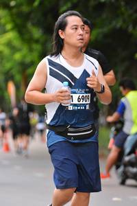 BIB: 6909
                            <button type="button" onclick="openModal(4708388)" class="btn btn-primary btn-sm float-right btn-popup" data-toggle="modal" data-target=".modal-high-quality">
                        <i class="fas fa-shopping-cart"></i> Add to Cart
                    </button>
                                            <button type="button" onclick="isThisMe(4708388, true)" class="btn btn-success btn-sm float-right btn-popup btn-isme hidden" data-toggle="tooltip" data-placement="bottom" title="นี่คือรูปของคุณใช่ไหม คลิกที่นี่เพื่อเอาเข้าอัลบั้ม">
                        <i class="fas fa-plus"></i> Add to album
                    </button>
                    <button type="button" onclick="isThisMe(4708388, false)" class="btn btn-warning btn-sm float-right btn-popup btn-isnotme hidden">
                        <i class="fas fa-ban"></i> Remove from album
                    </button>