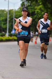 BIB: 748, 1871
                            <button type="button" onclick="openModal(4701694)" class="btn btn-primary btn-sm float-right btn-popup" data-toggle="modal" data-target=".modal-high-quality">
                        <i class="fas fa-shopping-cart"></i> Add to Cart
                    </button>
                                            <button type="button" onclick="isThisMe(4701694, true)" class="btn btn-success btn-sm float-right btn-popup btn-isme hidden" data-toggle="tooltip" data-placement="bottom" title="นี่คือรูปของคุณใช่ไหม คลิกที่นี่เพื่อเอาเข้าอัลบั้ม">
                        <i class="fas fa-plus"></i> Add to album
                    </button>
                    <button type="button" onclick="isThisMe(4701694, false)" class="btn btn-warning btn-sm float-right btn-popup btn-isnotme hidden">
                        <i class="fas fa-ban"></i> Remove from album
                    </button>