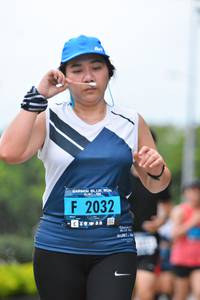 BIB: 2032
                            <button type="button" onclick="openModal(4700321)" class="btn btn-primary btn-sm float-right btn-popup" data-toggle="modal" data-target=".modal-high-quality">
                        <i class="fas fa-shopping-cart"></i> Add to Cart
                    </button>
                                            <button type="button" onclick="isThisMe(4700321, true)" class="btn btn-success btn-sm float-right btn-popup btn-isme hidden" data-toggle="tooltip" data-placement="bottom" title="นี่คือรูปของคุณใช่ไหม คลิกที่นี่เพื่อเอาเข้าอัลบั้ม">
                        <i class="fas fa-plus"></i> Add to album
                    </button>
                    <button type="button" onclick="isThisMe(4700321, false)" class="btn btn-warning btn-sm float-right btn-popup btn-isnotme hidden">
                        <i class="fas fa-ban"></i> Remove from album
                    </button>