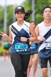 BIB: 1630
                            <button type="button" onclick="openModal(4700977)" class="btn btn-primary btn-sm float-right btn-popup" data-toggle="modal" data-target=".modal-high-quality">
                        <i class="fas fa-shopping-cart"></i> Add to Cart
                    </button>
                                            <button type="button" onclick="isThisMe(4700977, true)" class="btn btn-success btn-sm float-right btn-popup btn-isme hidden" data-toggle="tooltip" data-placement="bottom" title="นี่คือรูปของคุณใช่ไหม คลิกที่นี่เพื่อเอาเข้าอัลบั้ม">
                        <i class="fas fa-plus"></i> Add to album
                    </button>
                    <button type="button" onclick="isThisMe(4700977, false)" class="btn btn-warning btn-sm float-right btn-popup btn-isnotme hidden">
                        <i class="fas fa-ban"></i> Remove from album
                    </button>