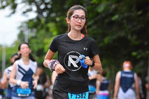 BIB: 2582
                            <button type="button" onclick="openModal(4683614)" class="btn btn-primary btn-sm float-right btn-popup" data-toggle="modal" data-target=".modal-high-quality">
                        <i class="fas fa-shopping-cart"></i> Add to Cart
                    </button>
                                            <button type="button" onclick="isThisMe(4683614, true)" class="btn btn-success btn-sm float-right btn-popup btn-isme hidden" data-toggle="tooltip" data-placement="bottom" title="นี่คือรูปของคุณใช่ไหม คลิกที่นี่เพื่อเอาเข้าอัลบั้ม">
                        <i class="fas fa-plus"></i> Add to album
                    </button>
                    <button type="button" onclick="isThisMe(4683614, false)" class="btn btn-warning btn-sm float-right btn-popup btn-isnotme hidden">
                        <i class="fas fa-ban"></i> Remove from album
                    </button>