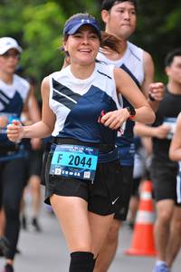 BIB: 2044
                            <button type="button" onclick="openModal(4699968)" class="btn btn-primary btn-sm float-right btn-popup" data-toggle="modal" data-target=".modal-high-quality">
                        <i class="fas fa-shopping-cart"></i> Add to Cart
                    </button>
                                            <button type="button" onclick="isThisMe(4699968, true)" class="btn btn-success btn-sm float-right btn-popup btn-isme hidden" data-toggle="tooltip" data-placement="bottom" title="นี่คือรูปของคุณใช่ไหม คลิกที่นี่เพื่อเอาเข้าอัลบั้ม">
                        <i class="fas fa-plus"></i> Add to album
                    </button>
                    <button type="button" onclick="isThisMe(4699968, false)" class="btn btn-warning btn-sm float-right btn-popup btn-isnotme hidden">
                        <i class="fas fa-ban"></i> Remove from album
                    </button>