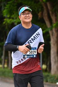 BIB: 5029
                            <button type="button" onclick="openModal(4701653)" class="btn btn-primary btn-sm float-right btn-popup" data-toggle="modal" data-target=".modal-high-quality">
                        <i class="fas fa-shopping-cart"></i> Add to Cart
                    </button>
                                            <button type="button" onclick="isThisMe(4701653, true)" class="btn btn-success btn-sm float-right btn-popup btn-isme hidden" data-toggle="tooltip" data-placement="bottom" title="นี่คือรูปของคุณใช่ไหม คลิกที่นี่เพื่อเอาเข้าอัลบั้ม">
                        <i class="fas fa-plus"></i> Add to album
                    </button>
                    <button type="button" onclick="isThisMe(4701653, false)" class="btn btn-warning btn-sm float-right btn-popup btn-isnotme hidden">
                        <i class="fas fa-ban"></i> Remove from album
                    </button>