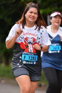 BIB: 1614, 1283
                            <button type="button" onclick="openModal(4708755)" class="btn btn-primary btn-sm float-right btn-popup" data-toggle="modal" data-target=".modal-high-quality">
                        <i class="fas fa-shopping-cart"></i> Add to Cart
                    </button>
                                            <button type="button" onclick="isThisMe(4708755, true)" class="btn btn-success btn-sm float-right btn-popup btn-isme hidden" data-toggle="tooltip" data-placement="bottom" title="นี่คือรูปของคุณใช่ไหม คลิกที่นี่เพื่อเอาเข้าอัลบั้ม">
                        <i class="fas fa-plus"></i> Add to album
                    </button>
                    <button type="button" onclick="isThisMe(4708755, false)" class="btn btn-warning btn-sm float-right btn-popup btn-isnotme hidden">
                        <i class="fas fa-ban"></i> Remove from album
                    </button>