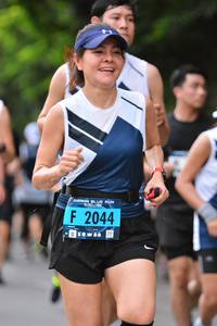 BIB: 100, 2044
                            <button type="button" onclick="openModal(4699971)" class="btn btn-primary btn-sm float-right btn-popup" data-toggle="modal" data-target=".modal-high-quality">
                        <i class="fas fa-shopping-cart"></i> Add to Cart
                    </button>
                                            <button type="button" onclick="isThisMe(4699971, true)" class="btn btn-success btn-sm float-right btn-popup btn-isme hidden" data-toggle="tooltip" data-placement="bottom" title="นี่คือรูปของคุณใช่ไหม คลิกที่นี่เพื่อเอาเข้าอัลบั้ม">
                        <i class="fas fa-plus"></i> Add to album
                    </button>
                    <button type="button" onclick="isThisMe(4699971, false)" class="btn btn-warning btn-sm float-right btn-popup btn-isnotme hidden">
                        <i class="fas fa-ban"></i> Remove from album
                    </button>