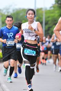 BIB: 6693, 1058
                            <button type="button" onclick="openModal(4699584)" class="btn btn-primary btn-sm float-right btn-popup" data-toggle="modal" data-target=".modal-high-quality">
                        <i class="fas fa-shopping-cart"></i> Add to Cart
                    </button>
                                            <button type="button" onclick="isThisMe(4699584, true)" class="btn btn-success btn-sm float-right btn-popup btn-isme hidden" data-toggle="tooltip" data-placement="bottom" title="นี่คือรูปของคุณใช่ไหม คลิกที่นี่เพื่อเอาเข้าอัลบั้ม">
                        <i class="fas fa-plus"></i> Add to album
                    </button>
                    <button type="button" onclick="isThisMe(4699584, false)" class="btn btn-warning btn-sm float-right btn-popup btn-isnotme hidden">
                        <i class="fas fa-ban"></i> Remove from album
                    </button>