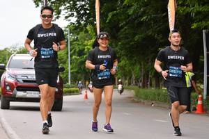 BIB: 9384
                            <button type="button" onclick="openModal(4684515)" class="btn btn-primary btn-sm float-right btn-popup" data-toggle="modal" data-target=".modal-high-quality">
                        <i class="fas fa-shopping-cart"></i> Add to Cart
                    </button>
                                            <button type="button" onclick="isThisMe(4684515, true)" class="btn btn-success btn-sm float-right btn-popup btn-isme hidden" data-toggle="tooltip" data-placement="bottom" title="นี่คือรูปของคุณใช่ไหม คลิกที่นี่เพื่อเอาเข้าอัลบั้ม">
                        <i class="fas fa-plus"></i> Add to album
                    </button>
                    <button type="button" onclick="isThisMe(4684515, false)" class="btn btn-warning btn-sm float-right btn-popup btn-isnotme hidden">
                        <i class="fas fa-ban"></i> Remove from album
                    </button>