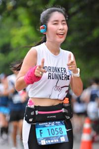 BIB: 1058
                            <button type="button" onclick="openModal(4699594)" class="btn btn-primary btn-sm float-right btn-popup" data-toggle="modal" data-target=".modal-high-quality">
                        <i class="fas fa-shopping-cart"></i> Add to Cart
                    </button>
                                            <button type="button" onclick="isThisMe(4699594, true)" class="btn btn-success btn-sm float-right btn-popup btn-isme hidden" data-toggle="tooltip" data-placement="bottom" title="นี่คือรูปของคุณใช่ไหม คลิกที่นี่เพื่อเอาเข้าอัลบั้ม">
                        <i class="fas fa-plus"></i> Add to album
                    </button>
                    <button type="button" onclick="isThisMe(4699594, false)" class="btn btn-warning btn-sm float-right btn-popup btn-isnotme hidden">
                        <i class="fas fa-ban"></i> Remove from album
                    </button>