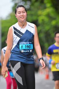 BIB: 1901
                            <button type="button" onclick="openModal(4700531)" class="btn btn-primary btn-sm float-right btn-popup" data-toggle="modal" data-target=".modal-high-quality">
                        <i class="fas fa-shopping-cart"></i> Add to Cart
                    </button>
                                            <button type="button" onclick="isThisMe(4700531, true)" class="btn btn-success btn-sm float-right btn-popup btn-isme hidden" data-toggle="tooltip" data-placement="bottom" title="นี่คือรูปของคุณใช่ไหม คลิกที่นี่เพื่อเอาเข้าอัลบั้ม">
                        <i class="fas fa-plus"></i> Add to album
                    </button>
                    <button type="button" onclick="isThisMe(4700531, false)" class="btn btn-warning btn-sm float-right btn-popup btn-isnotme hidden">
                        <i class="fas fa-ban"></i> Remove from album
                    </button>