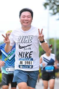 BIB: 5981
                            <button type="button" onclick="openModal(4699442)" class="btn btn-primary btn-sm float-right btn-popup" data-toggle="modal" data-target=".modal-high-quality">
                        <i class="fas fa-shopping-cart"></i> Add to Cart
                    </button>
                                            <button type="button" onclick="isThisMe(4699442, true)" class="btn btn-success btn-sm float-right btn-popup btn-isme hidden" data-toggle="tooltip" data-placement="bottom" title="นี่คือรูปของคุณใช่ไหม คลิกที่นี่เพื่อเอาเข้าอัลบั้ม">
                        <i class="fas fa-plus"></i> Add to album
                    </button>
                    <button type="button" onclick="isThisMe(4699442, false)" class="btn btn-warning btn-sm float-right btn-popup btn-isnotme hidden">
                        <i class="fas fa-ban"></i> Remove from album
                    </button>