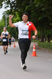 BIB: 6367
                            <button type="button" onclick="openModal(4701755)" class="btn btn-primary btn-sm float-right btn-popup" data-toggle="modal" data-target=".modal-high-quality">
                        <i class="fas fa-shopping-cart"></i> Add to Cart
                    </button>
                                            <button type="button" onclick="isThisMe(4701755, true)" class="btn btn-success btn-sm float-right btn-popup btn-isme hidden" data-toggle="tooltip" data-placement="bottom" title="นี่คือรูปของคุณใช่ไหม คลิกที่นี่เพื่อเอาเข้าอัลบั้ม">
                        <i class="fas fa-plus"></i> Add to album
                    </button>
                    <button type="button" onclick="isThisMe(4701755, false)" class="btn btn-warning btn-sm float-right btn-popup btn-isnotme hidden">
                        <i class="fas fa-ban"></i> Remove from album
                    </button>