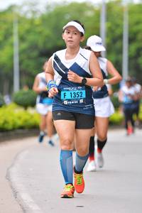 BIB: 1352
                            <button type="button" onclick="openModal(4701256)" class="btn btn-primary btn-sm float-right btn-popup" data-toggle="modal" data-target=".modal-high-quality">
                        <i class="fas fa-shopping-cart"></i> Add to Cart
                    </button>
                                            <button type="button" onclick="isThisMe(4701256, true)" class="btn btn-success btn-sm float-right btn-popup btn-isme hidden" data-toggle="tooltip" data-placement="bottom" title="นี่คือรูปของคุณใช่ไหม คลิกที่นี่เพื่อเอาเข้าอัลบั้ม">
                        <i class="fas fa-plus"></i> Add to album
                    </button>
                    <button type="button" onclick="isThisMe(4701256, false)" class="btn btn-warning btn-sm float-right btn-popup btn-isnotme hidden">
                        <i class="fas fa-ban"></i> Remove from album
                    </button>