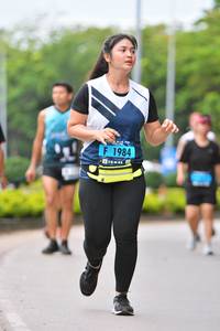 BIB: 1984
                            <button type="button" onclick="openModal(4701381)" class="btn btn-primary btn-sm float-right btn-popup" data-toggle="modal" data-target=".modal-high-quality">
                        <i class="fas fa-shopping-cart"></i> Add to Cart
                    </button>
                                            <button type="button" onclick="isThisMe(4701381, true)" class="btn btn-success btn-sm float-right btn-popup btn-isme hidden" data-toggle="tooltip" data-placement="bottom" title="นี่คือรูปของคุณใช่ไหม คลิกที่นี่เพื่อเอาเข้าอัลบั้ม">
                        <i class="fas fa-plus"></i> Add to album
                    </button>
                    <button type="button" onclick="isThisMe(4701381, false)" class="btn btn-warning btn-sm float-right btn-popup btn-isnotme hidden">
                        <i class="fas fa-ban"></i> Remove from album
                    </button>