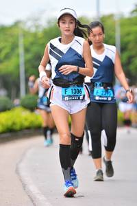 BIB: 1306, 2395
                            <button type="button" onclick="openModal(4701241)" class="btn btn-primary btn-sm float-right btn-popup" data-toggle="modal" data-target=".modal-high-quality">
                        <i class="fas fa-shopping-cart"></i> Add to Cart
                    </button>
                                            <button type="button" onclick="isThisMe(4701241, true)" class="btn btn-success btn-sm float-right btn-popup btn-isme hidden" data-toggle="tooltip" data-placement="bottom" title="นี่คือรูปของคุณใช่ไหม คลิกที่นี่เพื่อเอาเข้าอัลบั้ม">
                        <i class="fas fa-plus"></i> Add to album
                    </button>
                    <button type="button" onclick="isThisMe(4701241, false)" class="btn btn-warning btn-sm float-right btn-popup btn-isnotme hidden">
                        <i class="fas fa-ban"></i> Remove from album
                    </button>