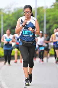 BIB: 2460
                            <button type="button" onclick="openModal(4701119)" class="btn btn-primary btn-sm float-right btn-popup" data-toggle="modal" data-target=".modal-high-quality">
                        <i class="fas fa-shopping-cart"></i> Add to Cart
                    </button>
                                            <button type="button" onclick="isThisMe(4701119, true)" class="btn btn-success btn-sm float-right btn-popup btn-isme hidden" data-toggle="tooltip" data-placement="bottom" title="นี่คือรูปของคุณใช่ไหม คลิกที่นี่เพื่อเอาเข้าอัลบั้ม">
                        <i class="fas fa-plus"></i> Add to album
                    </button>
                    <button type="button" onclick="isThisMe(4701119, false)" class="btn btn-warning btn-sm float-right btn-popup btn-isnotme hidden">
                        <i class="fas fa-ban"></i> Remove from album
                    </button>