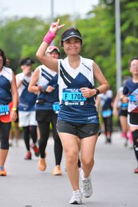 BIB: 1708, 161
                            <button type="button" onclick="openModal(4700648)" class="btn btn-primary btn-sm float-right btn-popup" data-toggle="modal" data-target=".modal-high-quality">
                        <i class="fas fa-shopping-cart"></i> Add to Cart
                    </button>
                                            <button type="button" onclick="isThisMe(4700648, true)" class="btn btn-success btn-sm float-right btn-popup btn-isme hidden" data-toggle="tooltip" data-placement="bottom" title="นี่คือรูปของคุณใช่ไหม คลิกที่นี่เพื่อเอาเข้าอัลบั้ม">
                        <i class="fas fa-plus"></i> Add to album
                    </button>
                    <button type="button" onclick="isThisMe(4700648, false)" class="btn btn-warning btn-sm float-right btn-popup btn-isnotme hidden">
                        <i class="fas fa-ban"></i> Remove from album
                    </button>