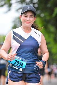 BIB: 2056
                            <button type="button" onclick="openModal(4701088)" class="btn btn-primary btn-sm float-right btn-popup" data-toggle="modal" data-target=".modal-high-quality">
                        <i class="fas fa-shopping-cart"></i> Add to Cart
                    </button>
                                            <button type="button" onclick="isThisMe(4701088, true)" class="btn btn-success btn-sm float-right btn-popup btn-isme hidden" data-toggle="tooltip" data-placement="bottom" title="นี่คือรูปของคุณใช่ไหม คลิกที่นี่เพื่อเอาเข้าอัลบั้ม">
                        <i class="fas fa-plus"></i> Add to album
                    </button>
                    <button type="button" onclick="isThisMe(4701088, false)" class="btn btn-warning btn-sm float-right btn-popup btn-isnotme hidden">
                        <i class="fas fa-ban"></i> Remove from album
                    </button>