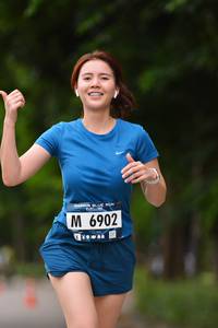 BIB: 6902
                            <button type="button" onclick="openModal(4701915)" class="btn btn-primary btn-sm float-right btn-popup" data-toggle="modal" data-target=".modal-high-quality">
                        <i class="fas fa-shopping-cart"></i> Add to Cart
                    </button>
                                            <button type="button" onclick="isThisMe(4701915, true)" class="btn btn-success btn-sm float-right btn-popup btn-isme hidden" data-toggle="tooltip" data-placement="bottom" title="นี่คือรูปของคุณใช่ไหม คลิกที่นี่เพื่อเอาเข้าอัลบั้ม">
                        <i class="fas fa-plus"></i> Add to album
                    </button>
                    <button type="button" onclick="isThisMe(4701915, false)" class="btn btn-warning btn-sm float-right btn-popup btn-isnotme hidden">
                        <i class="fas fa-ban"></i> Remove from album
                    </button>